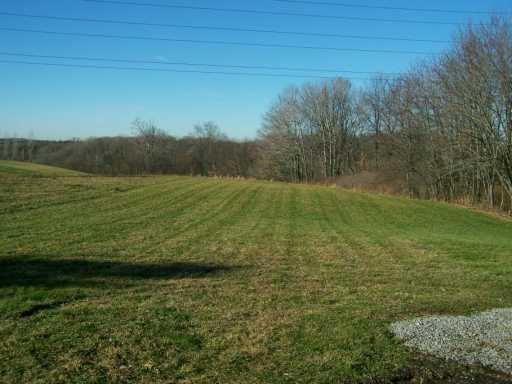 220 Bullcreek Road Butler, PA 16002 - Photo 2 of 6 Yard/Garden.
