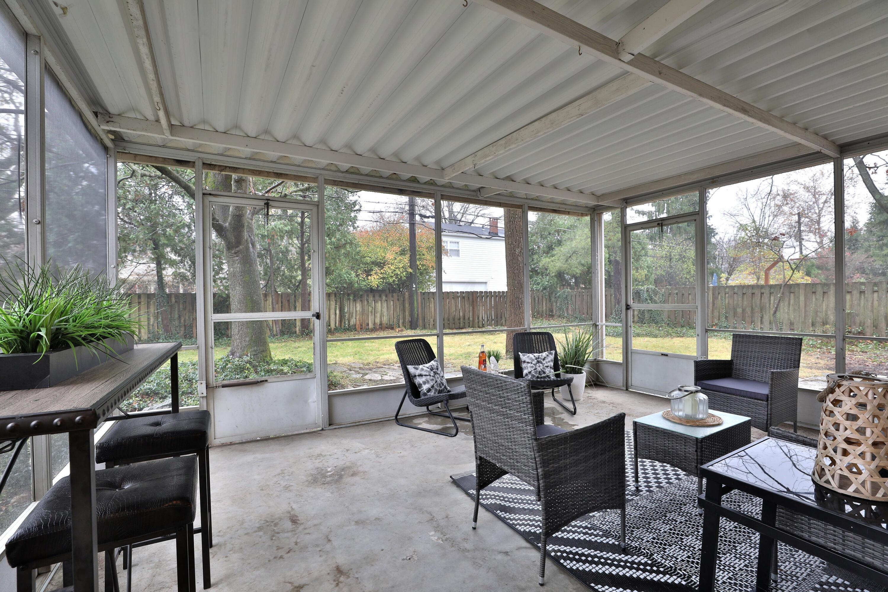 2217 Haverford Road Columbus, OH 43220 - Photo 44 of 50 2217-Haverford-26