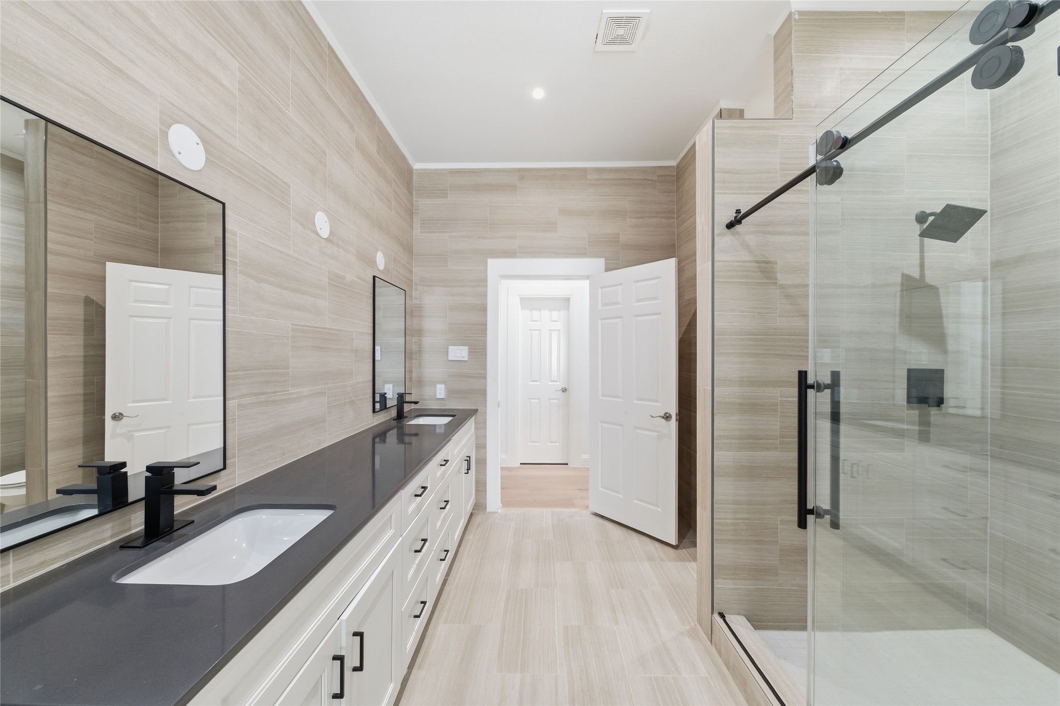 15827 Foxgate Road Houston, TX 77079 - Photo 23 of 37