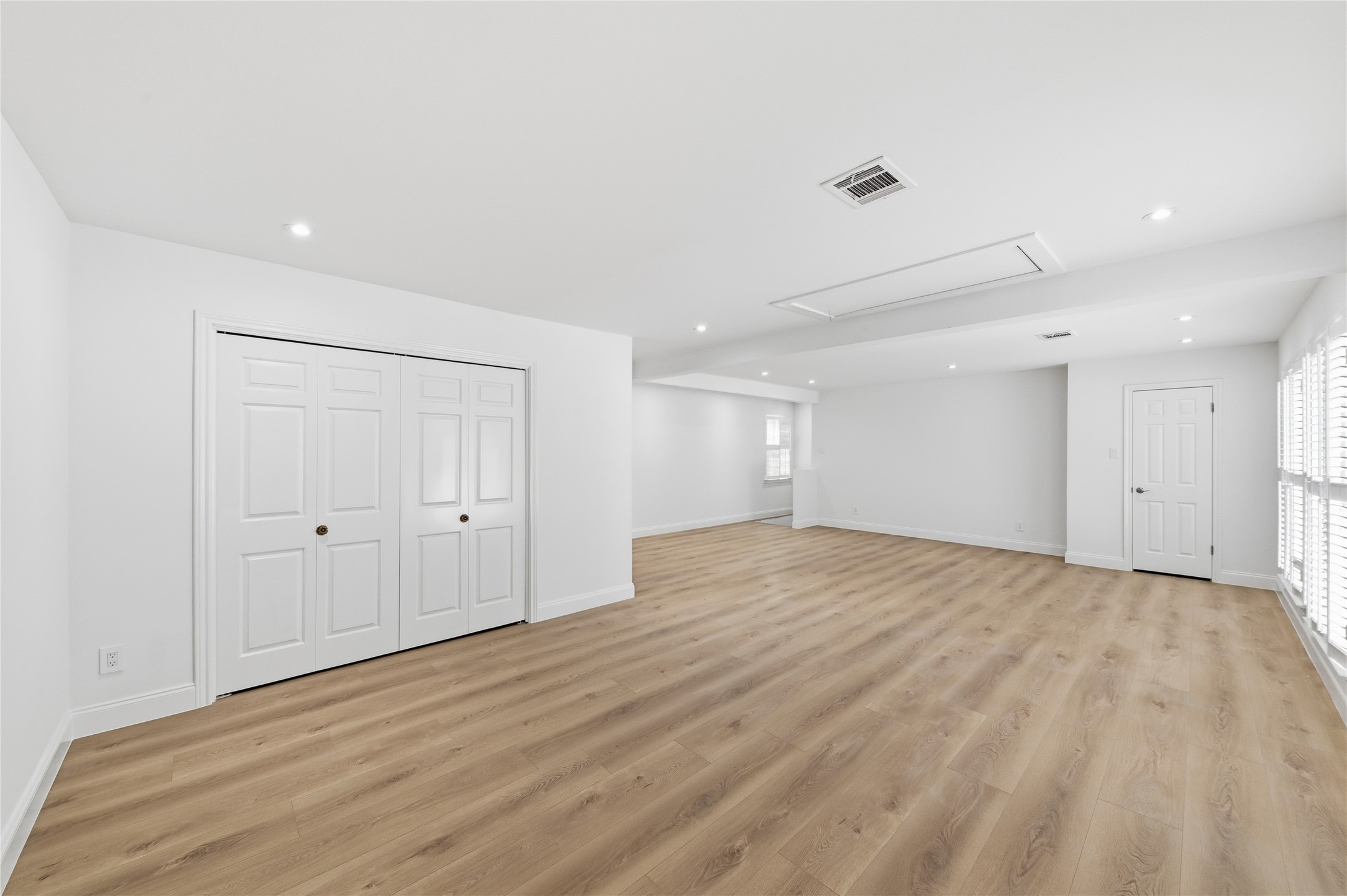 15827 Foxgate Road Houston, TX 77079 - Photo 25 of 37