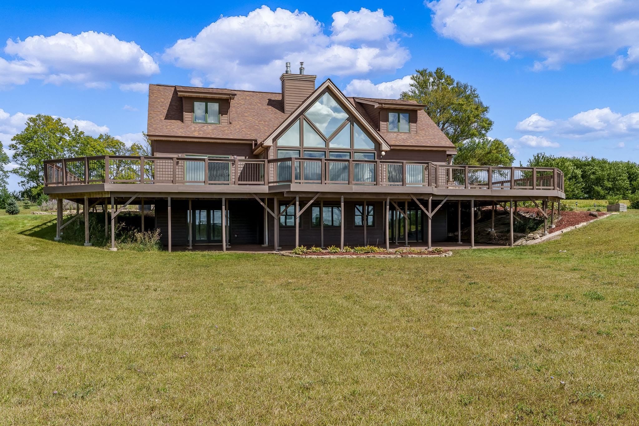 14949 Saunders Road Pecatonica, IL 61063 - Photo 29 of 88 a front view of a house with a yard