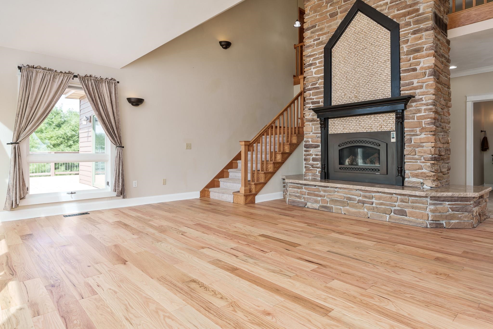 14949 Saunders Road Pecatonica, IL 61063 - Photo 3 of 88