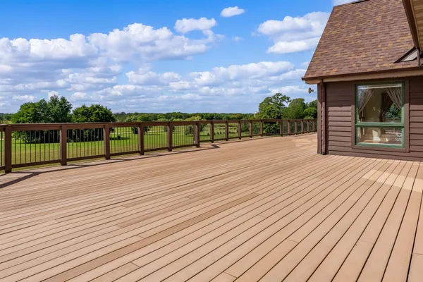 $899,000 | 14949 Saunders Road, Pecatonica, IL 61063