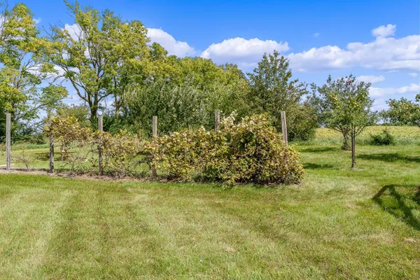$899,000 | 14949 Saunders Road, Pecatonica, IL 61063