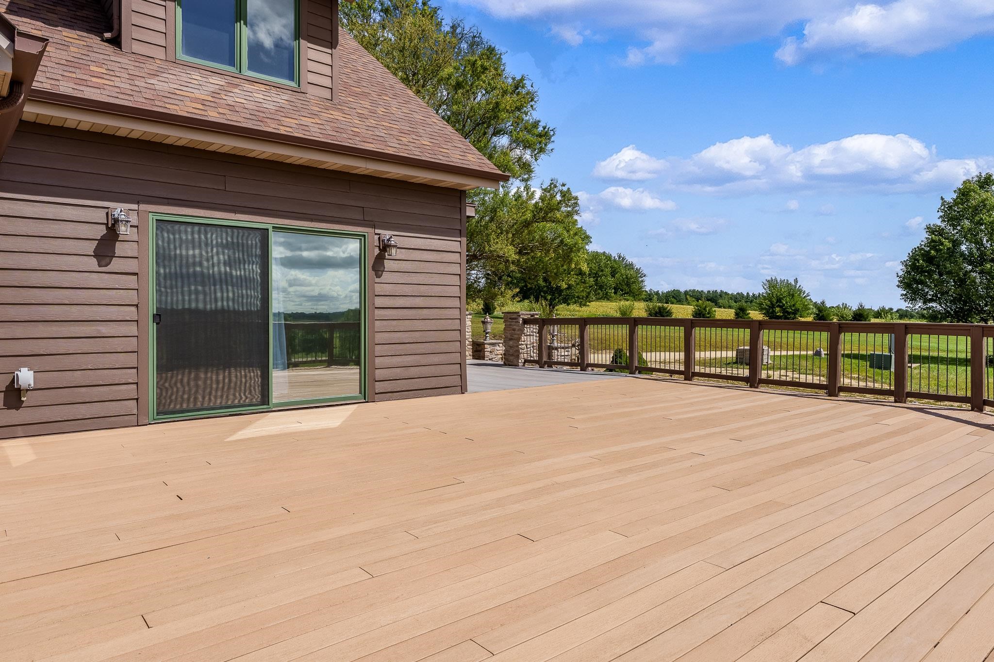 14949 Saunders Road Pecatonica, IL 61063 - Photo 10 of 88