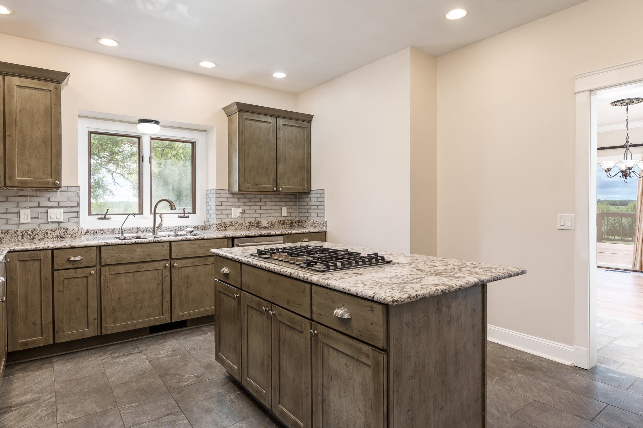 14949 Saunders Road Pecatonica, IL 61063 - Photo 10 of 88