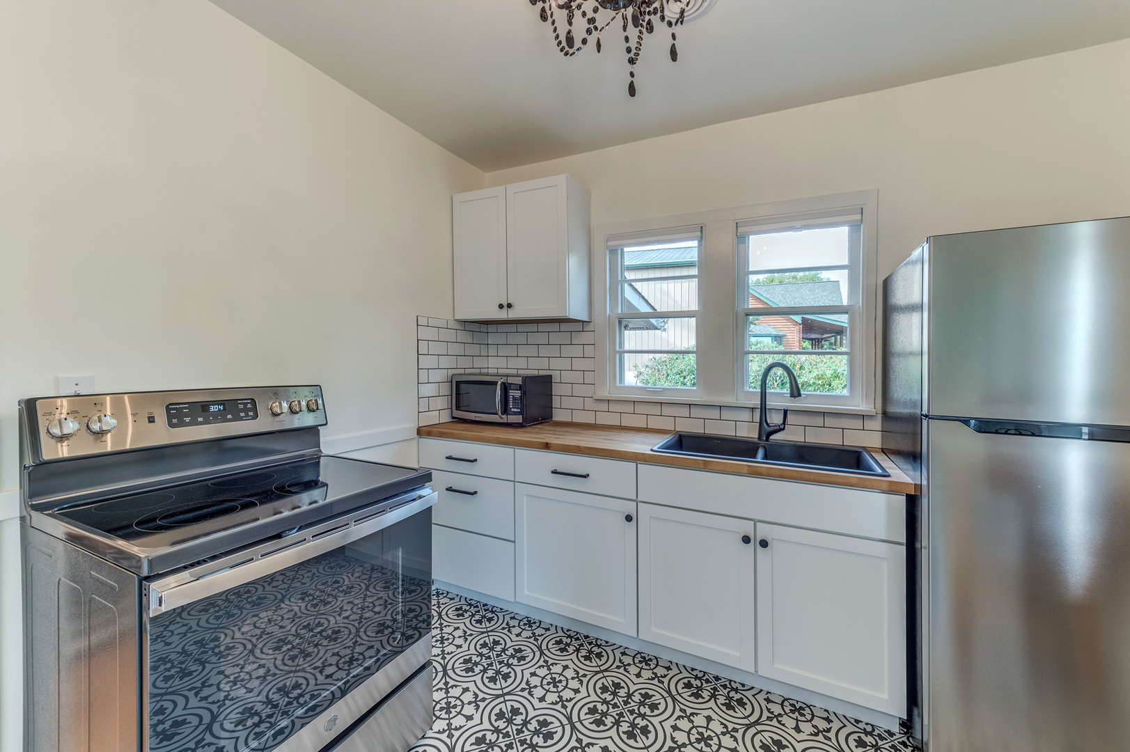 2901 Caton Farm Road Joliet, IL 60435 - Photo 11 of 25