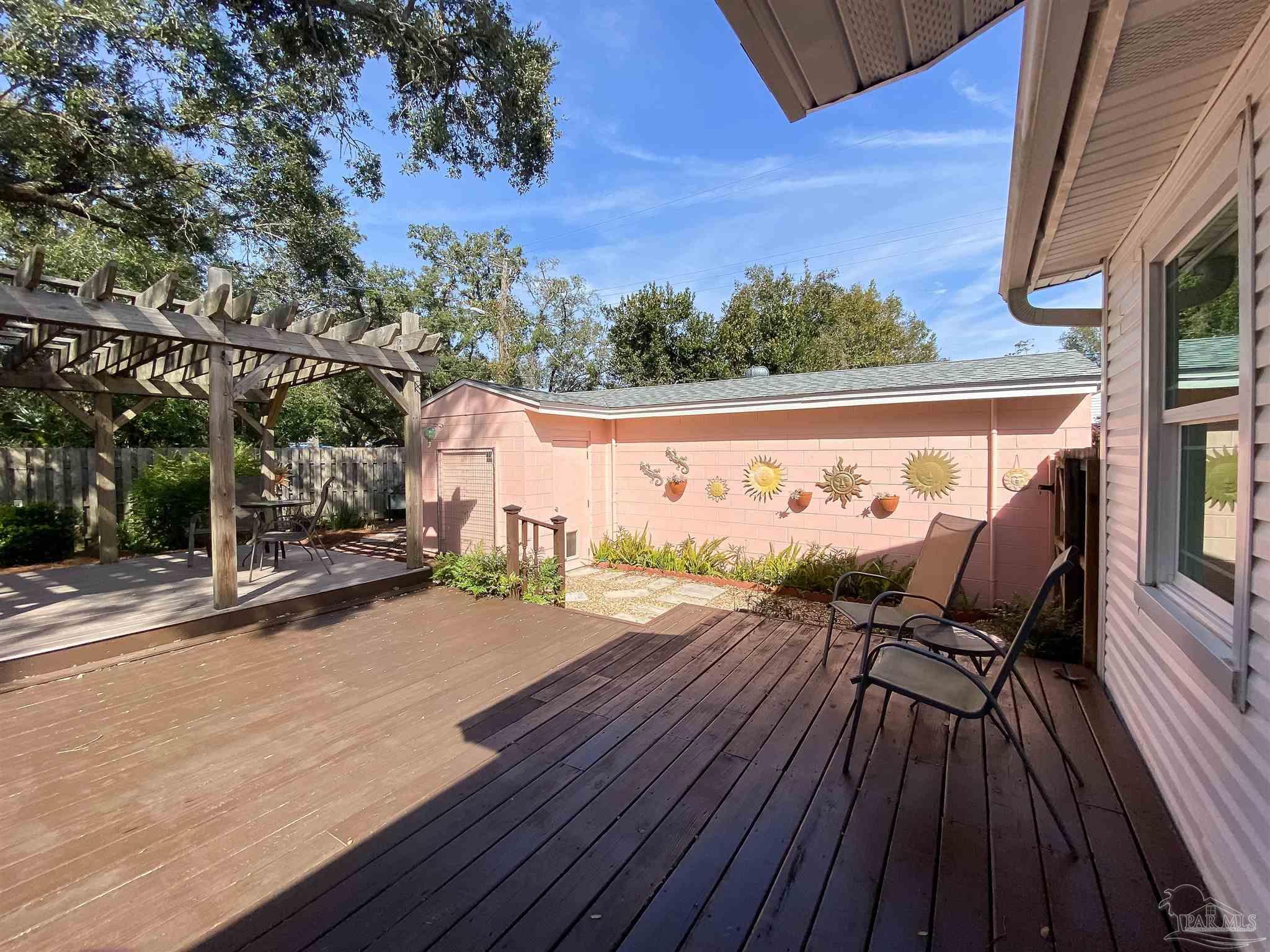 303 Southeast Kalash Road Pensacola, FL 32507 - Photo 31 of 43