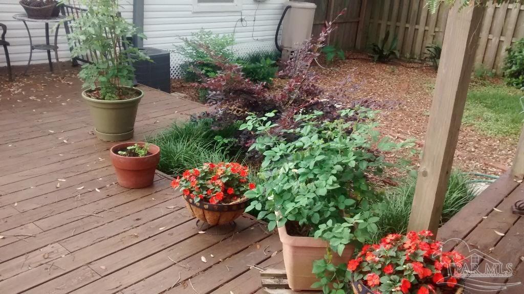 303 Southeast Kalash Road Pensacola, FL 32507 - Photo 32 of 43