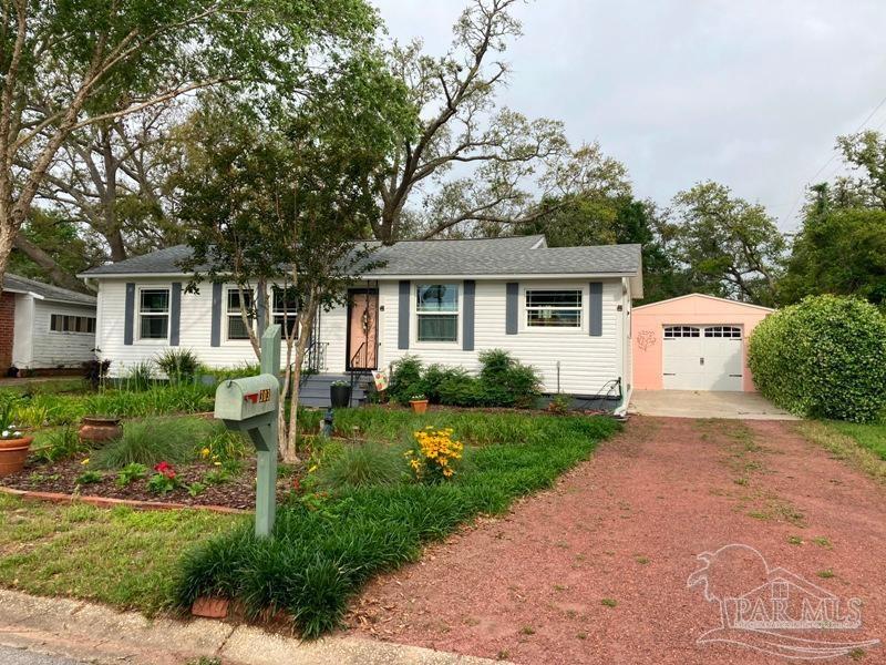 303 Southeast Kalash Road Pensacola, FL 32507 - Photo 39 of 43