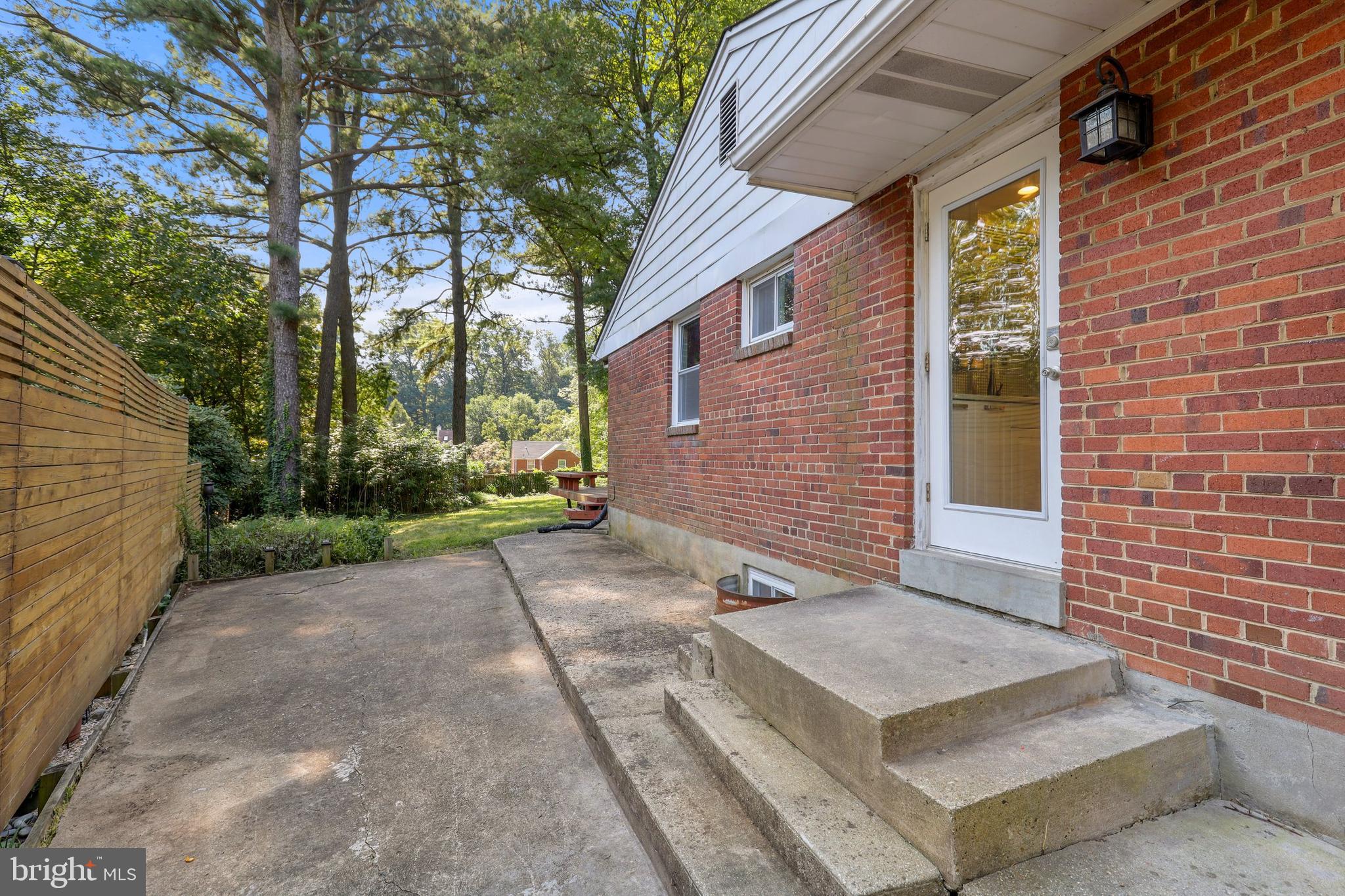 1514 Flora Court Silver Spring, MD 20910 - Photo 37 of 43