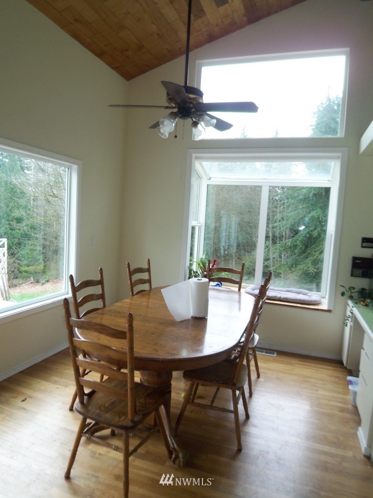 22911 3rd Avenue Southeast Bothell, WA 98021 - Photo 5 of 15
