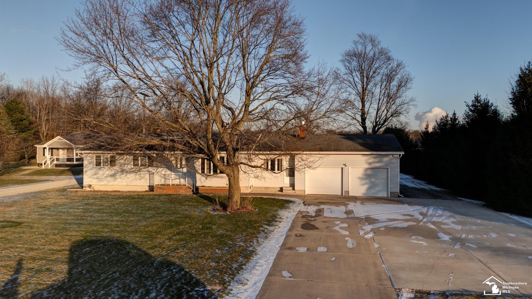 8100 Reinhardt Road Carleton, MI 48117 - Photo 2 of 50
