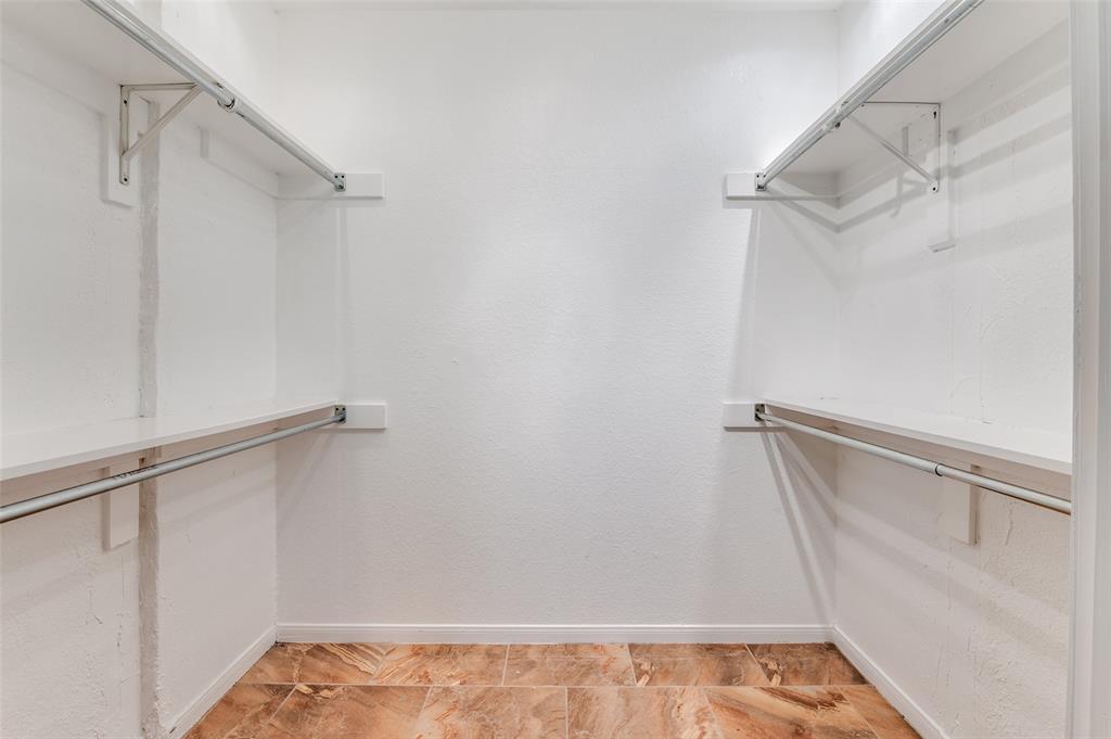 1300 Memory Lane, Unit 5214 Arlington, TX 76011 - Photo 11 of 30 Close up of the closet - plenty of room for your clothes!