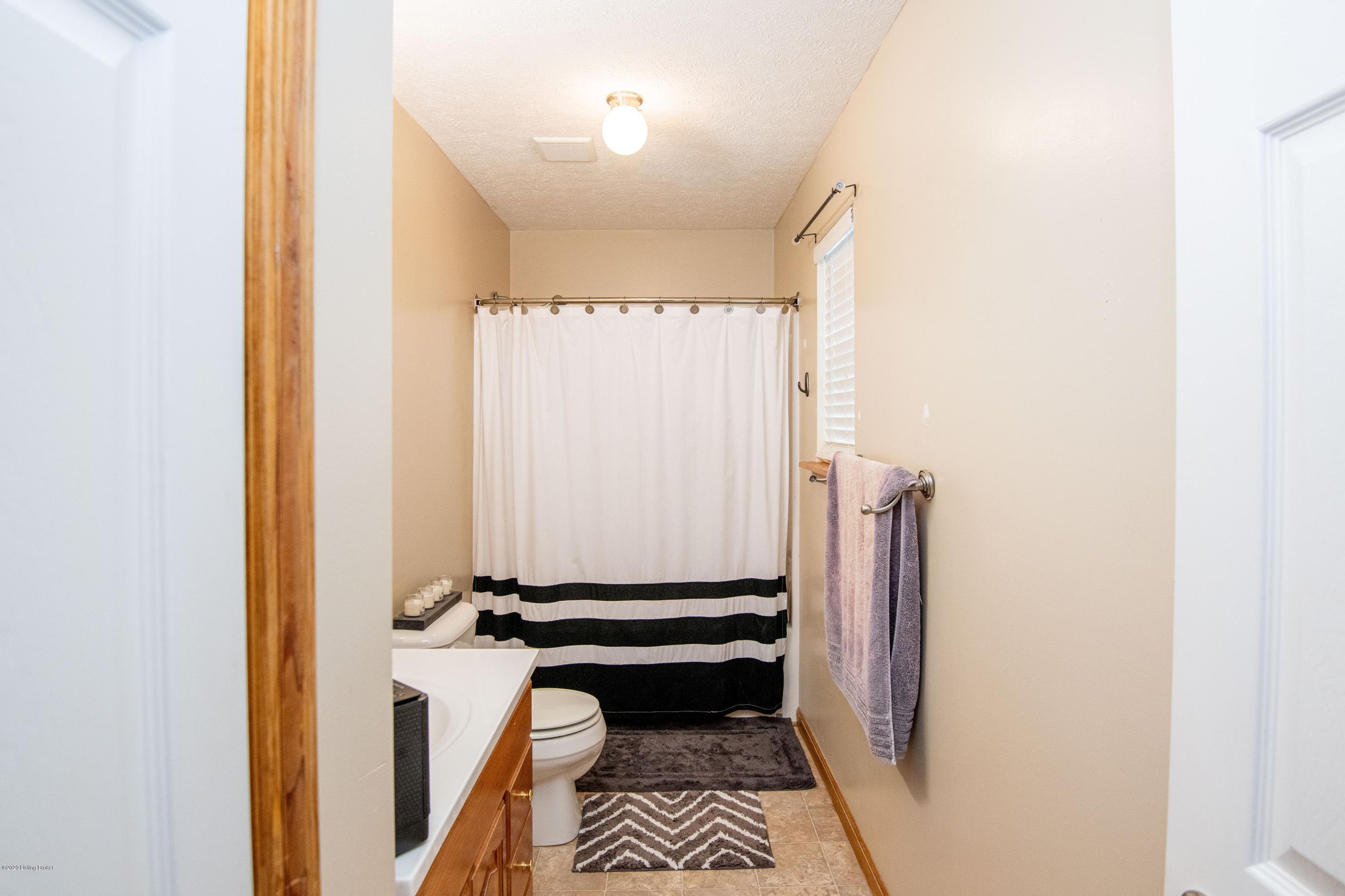 631 Lee Road Vine Grove, KY 40175 - Photo 41 of 46 631 Lee Road-43