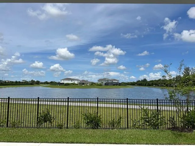 $3,000 | 4682 Longwood Lk Square, Westlake, FL 33470