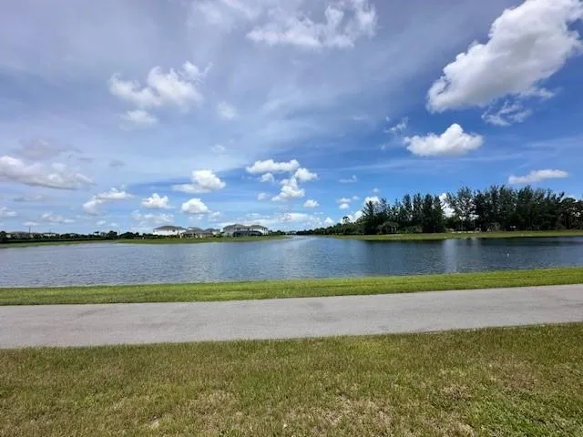 $3,000 | 4682 Longwood Lk Square, Westlake, FL 33470