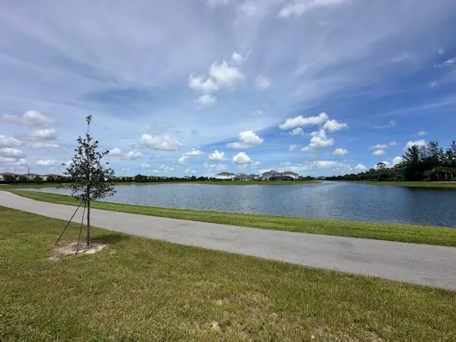 $3,000 | 4682 Longwood Lk Square, Westlake, FL 33470