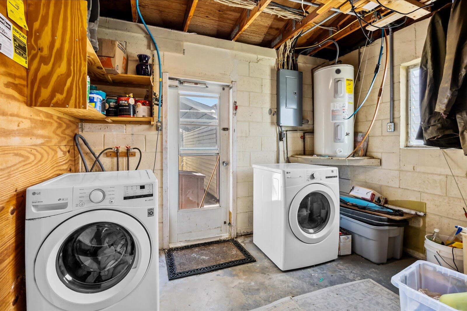 3141 Northeast Spruce Ridge Avenue Jensen Beach, FL 34957 - Photo 27 of 35 27-spruce in-10