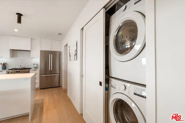 $1,599,000 | 958 18th Street, Unit 5, Santa Monica, CA 90403