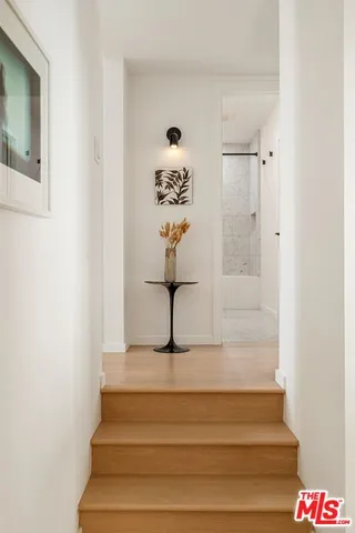 $1,599,000 | 958 18th Street, Unit 5, Santa Monica, CA 90403