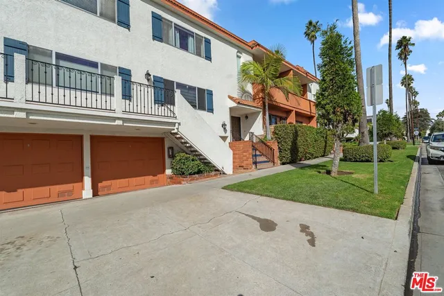 $1,599,000 | 958 18th Street, Unit 5, Santa Monica, CA 90403