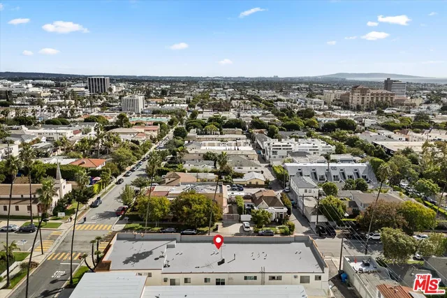 $1,599,000 | 958 18th Street, Unit 5, Santa Monica, CA 90403