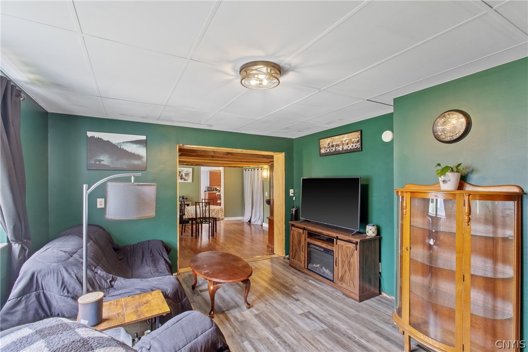 47 Thompson Road Oswego, NY 13126 - Photo 8 of 47