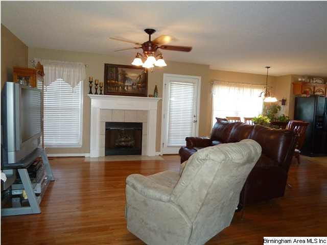 936 Poplar Street Moody, AL 35004 - Photo 6 of 17