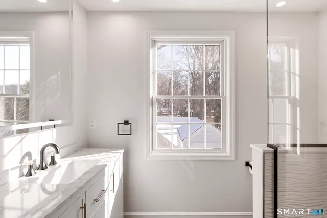 $7,500 | 10 Greenwood Avenue, Darien, CT 06820