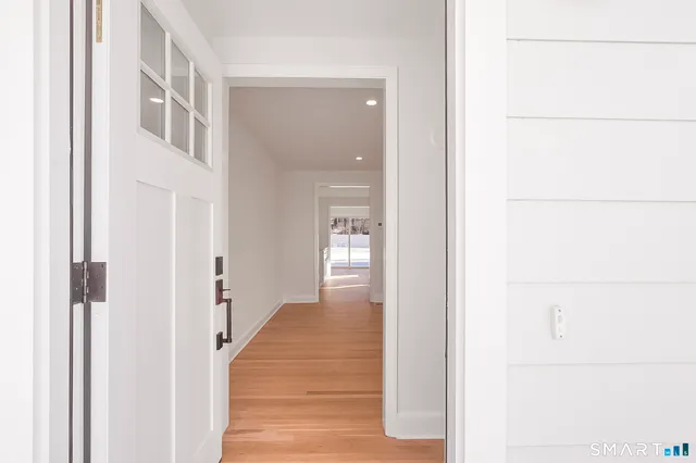 $7,500 | 10 Greenwood Avenue, Darien, CT 06820