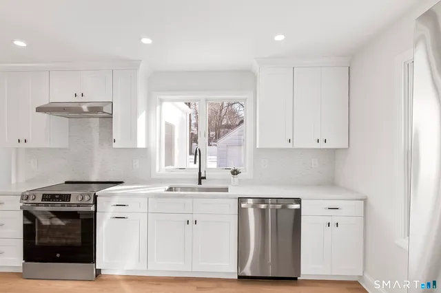 $7,500 | 10 Greenwood Avenue, Darien, CT 06820