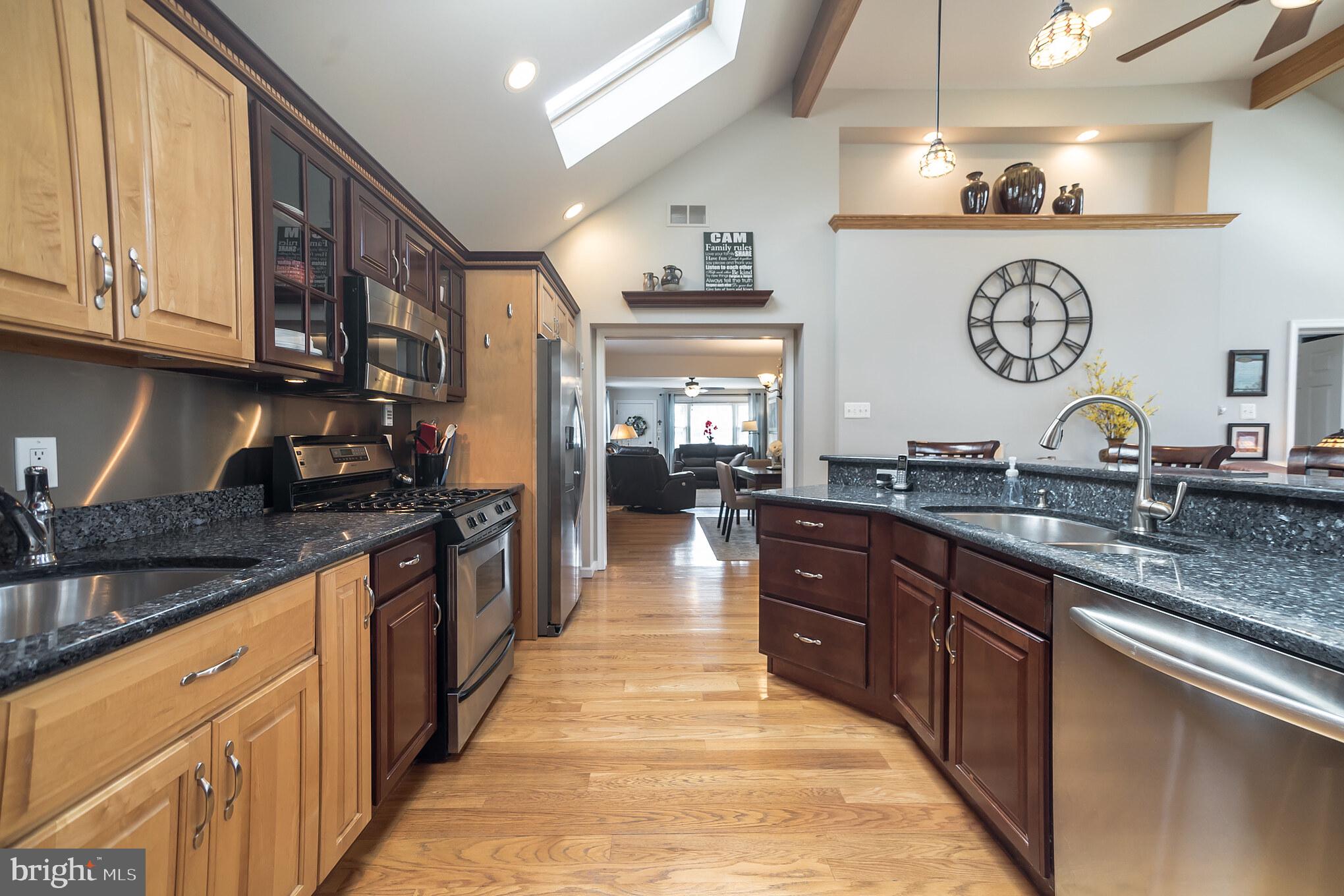 301 Kent Road Springfield, PA 19064 - Photo 13 of 30 Kitchen