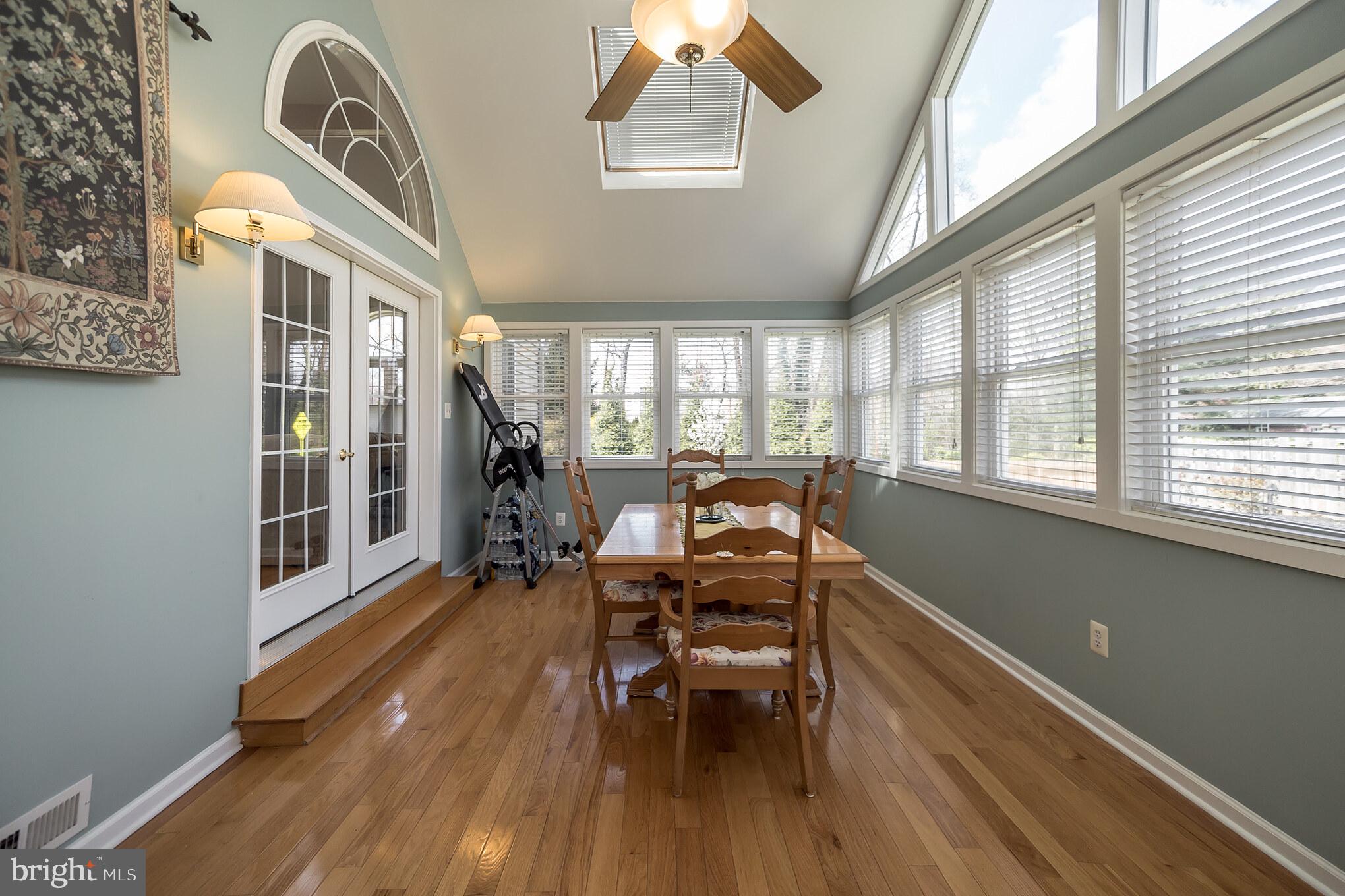 301 Kent Road Springfield, PA 19064 - Photo 19 of 30 Sun Room