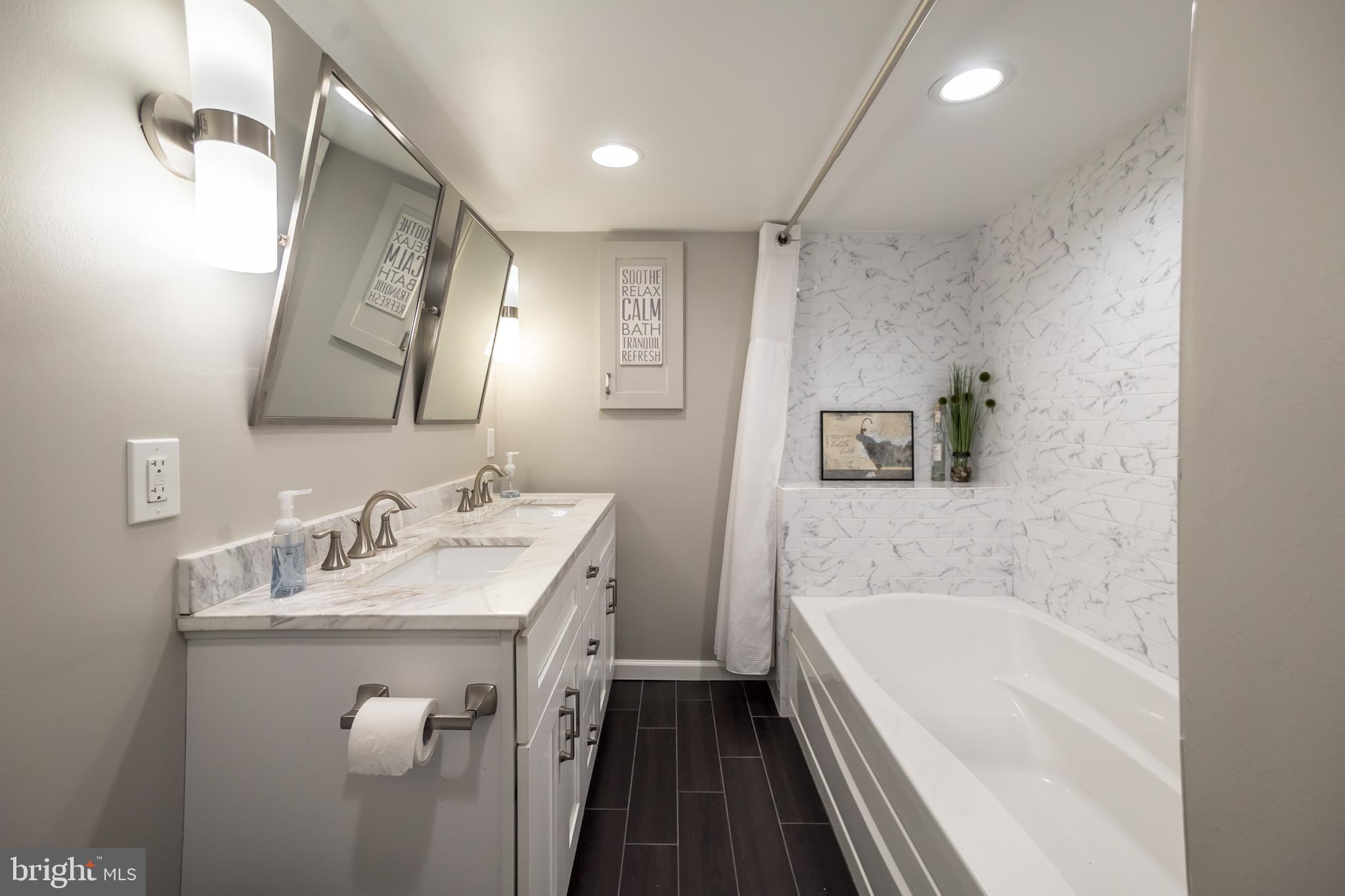 301 Kent Road Springfield, PA 19064 - Photo 25 of 30 Full Updated Bath 2nd Floor