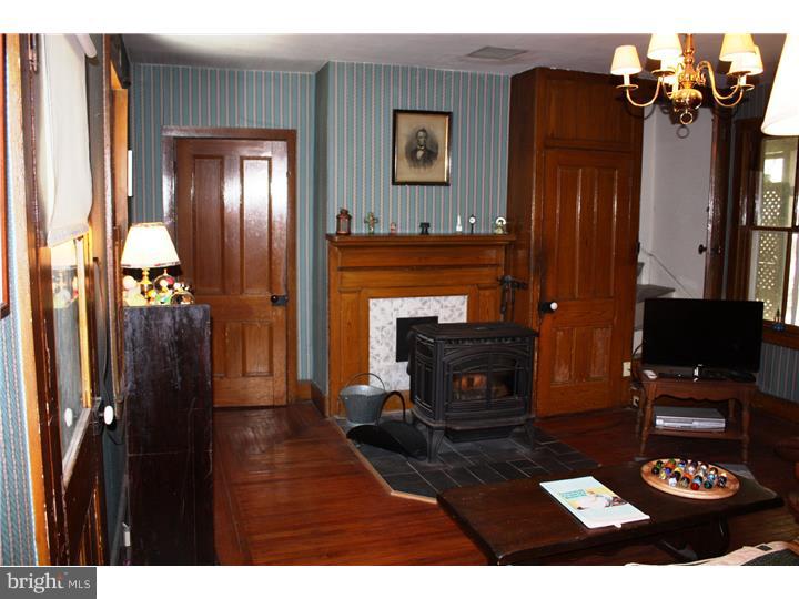 1111 Durham Road Riegelsville, PA 18077 - Photo 5 of 22