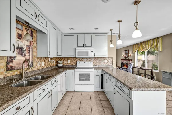 $785,000 | 13856 Gorrion Court, El Cajon, CA 92021