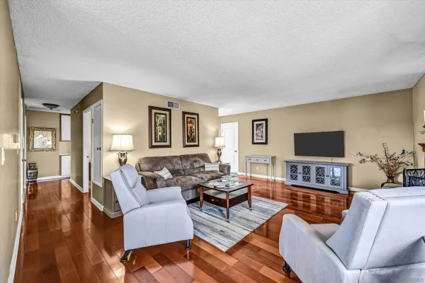 $785,000 | 13856 Gorrion Court, El Cajon, CA 92021