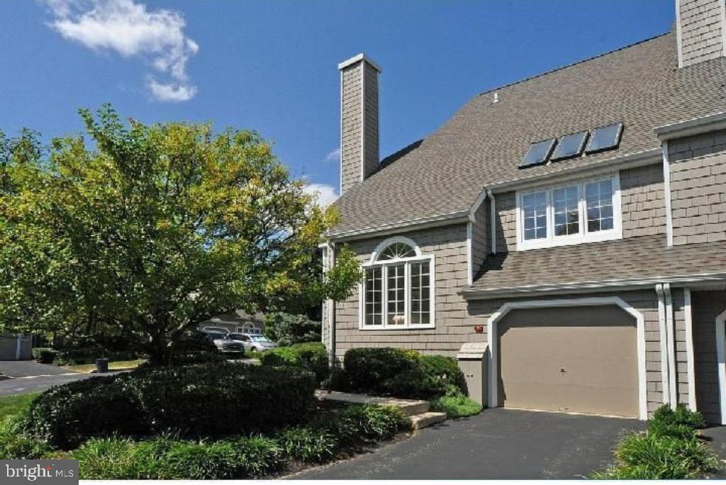 5 Wellfleet Lane Chesterbrook, PA 19087 - Photo 2 of 28