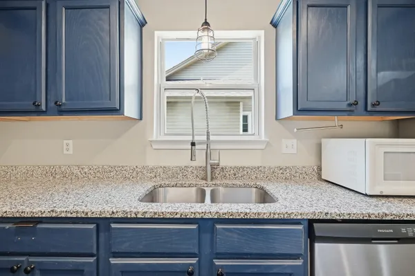 $2,550 | 176 Wright Circle, Niceville, FL 32578