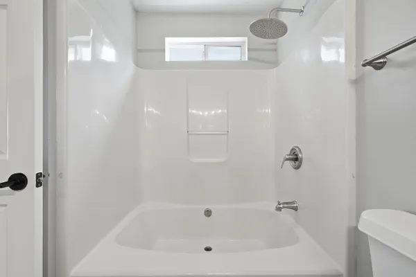 $2,550 | 176 Wright Circle, Niceville, FL 32578