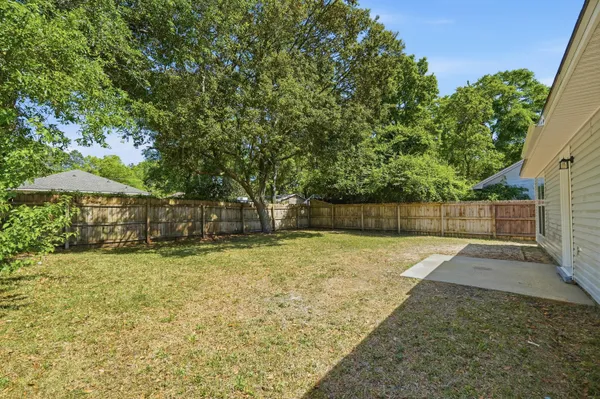 $2,550 | 176 Wright Circle, Niceville, FL 32578