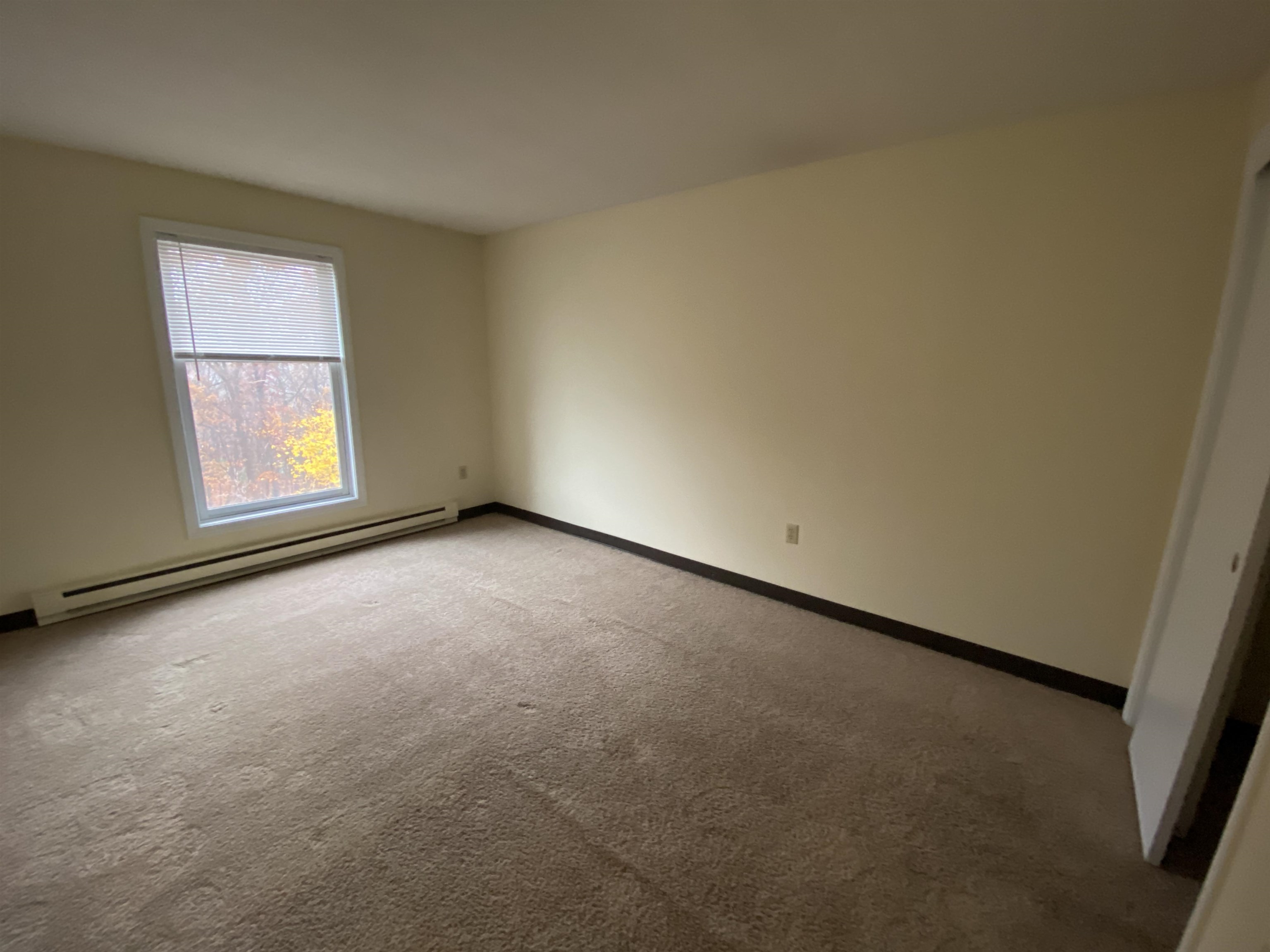 175 Eastern Avenue, Unit 103 Manchester, NH 03104 - Photo 22 of 37