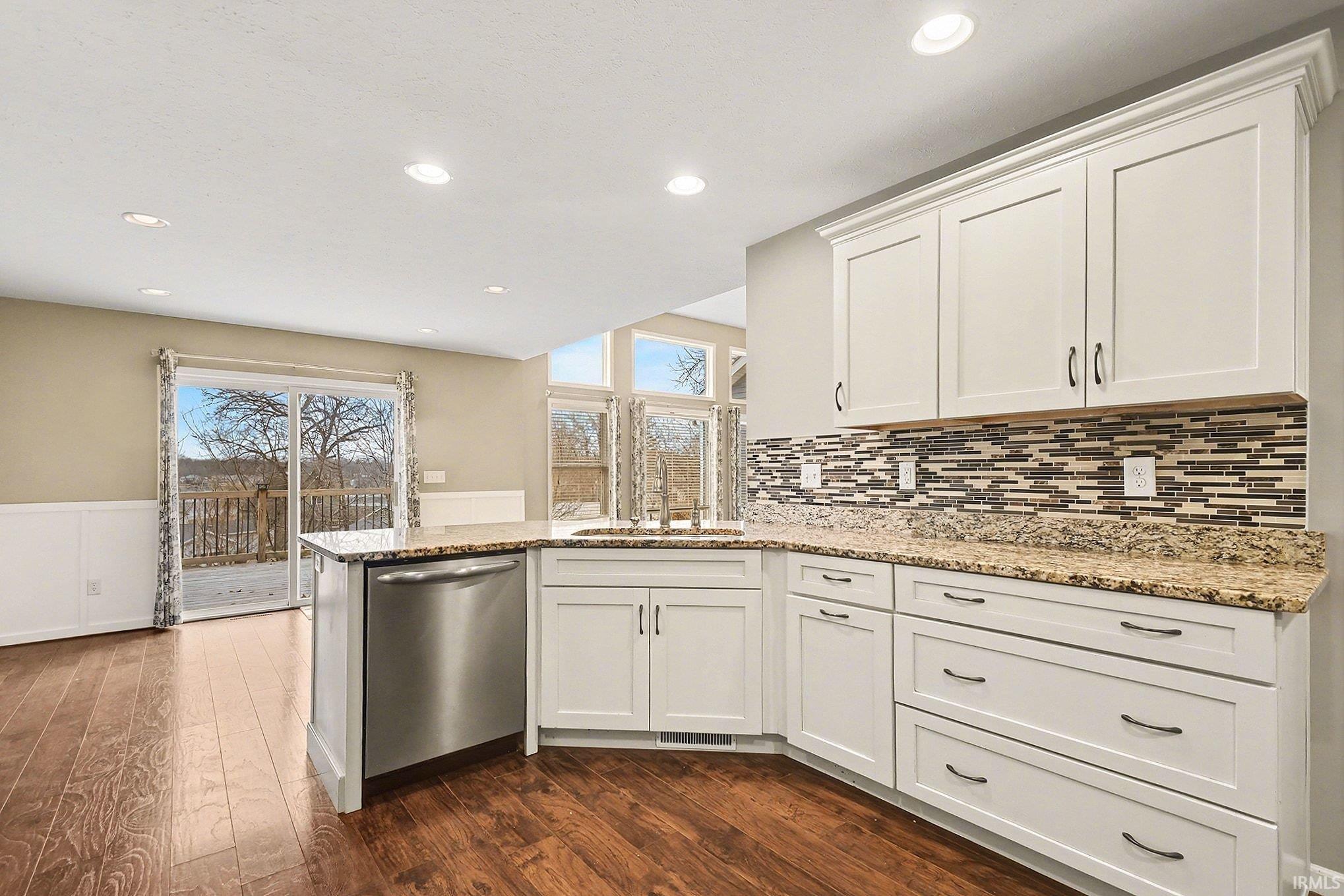 50774 Teall Road Bristol, IN 46507 - Photo 9 of 32 Gallery Image 9
