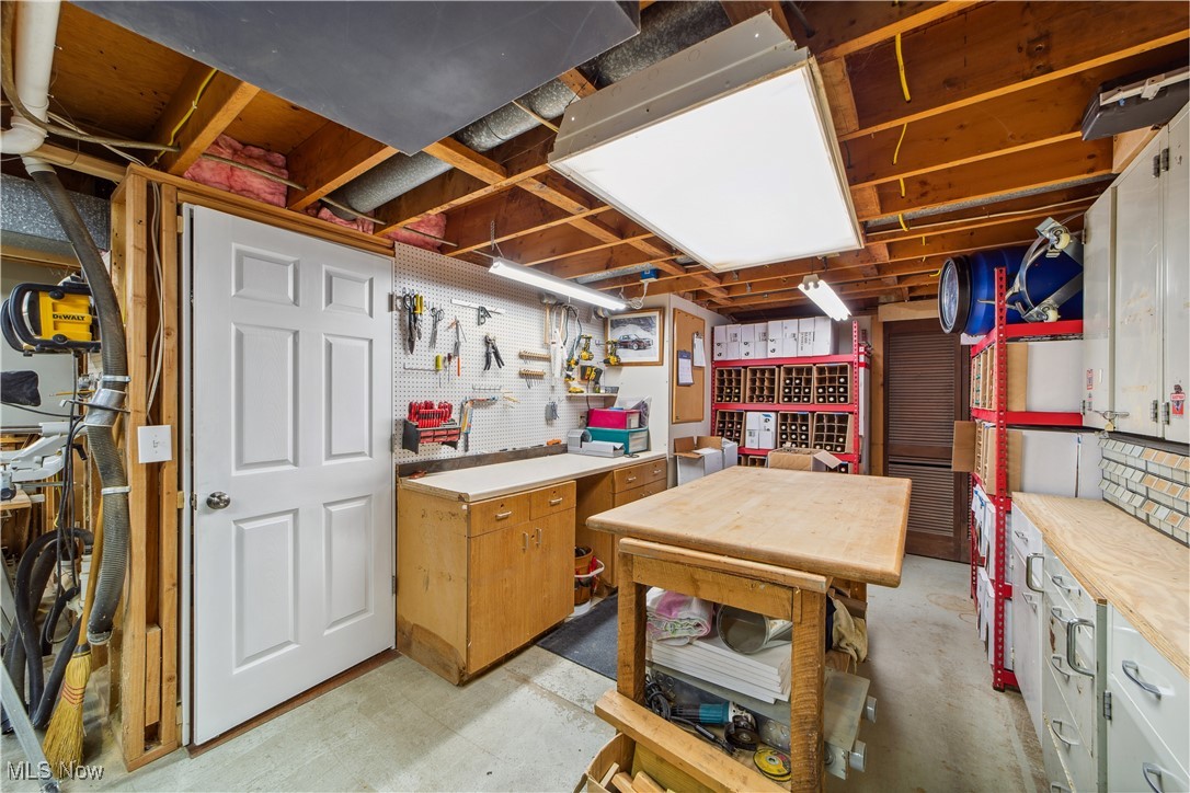 12631 Doylestown Road Rittman, OH 44270 - Photo 15 of 36 Workshop in lower level