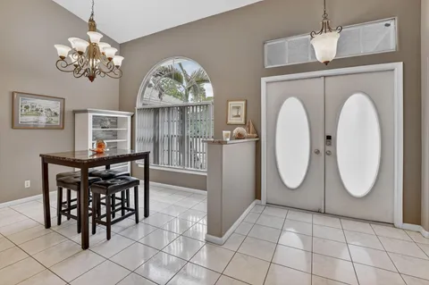 $1,019,555 | 16074 66th Court North, The Acreage, FL 33470