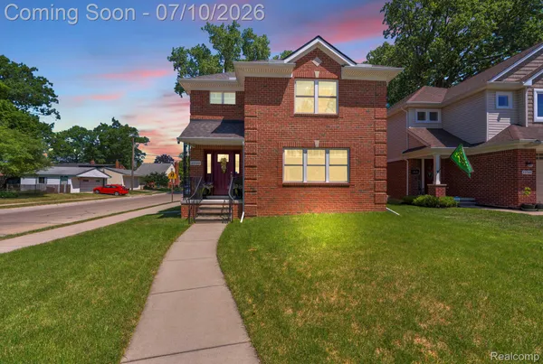 $649,900 | 23550 Wilson Avenue, Dearborn, MI 48128