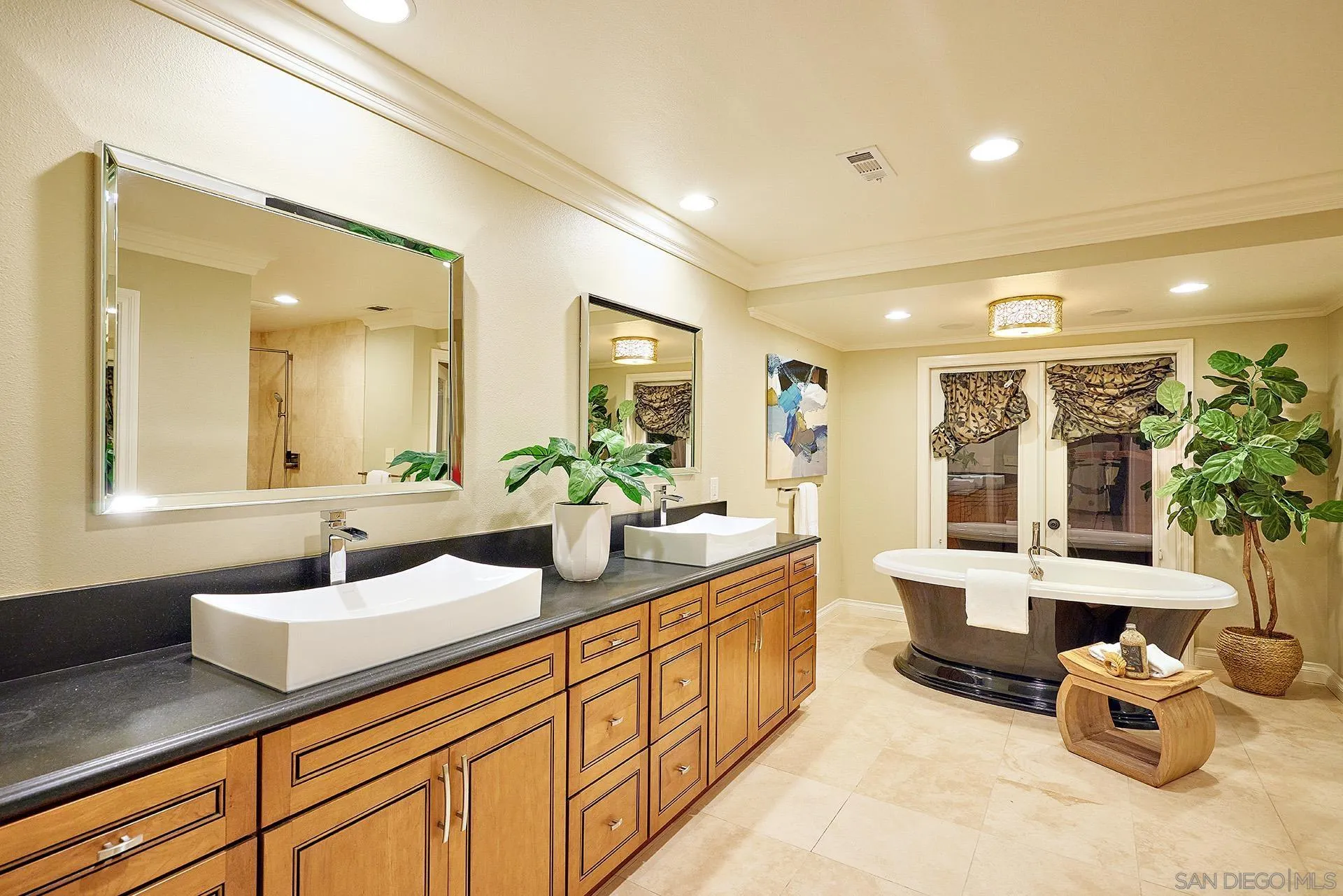 2027 Alga Road Carlsbad, CA 92009 - Photo 35 of 72