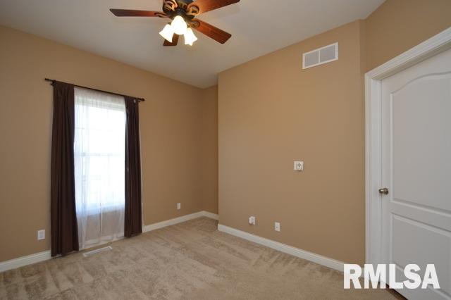 2045 West Geneva Road Peoria, IL 61615 - Photo 13 of 33 Gallery Image 13
