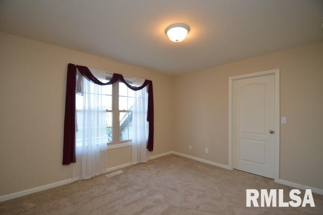 2045 West Geneva Road Peoria, IL 61615 - Photo 22 of 33 Gallery Image 22